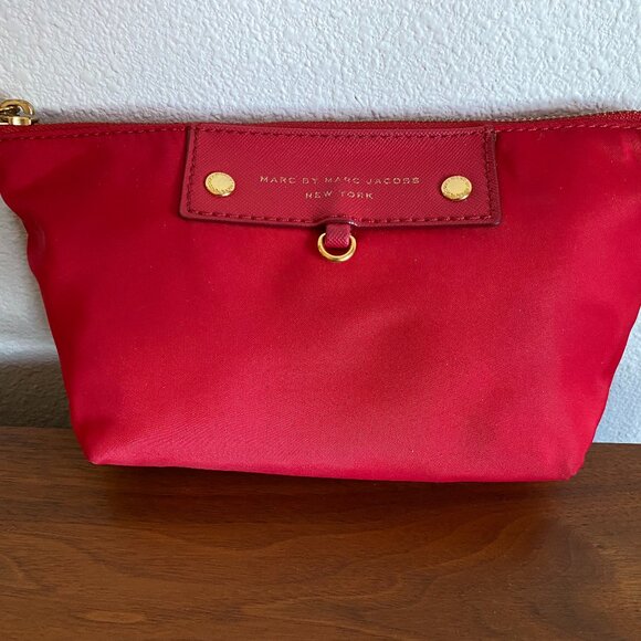 Authentic Marc Jacobs Nylon Cosmetic Bag. 9"x5.5"x2.7" Red Excellent condition. - Picture 1 of 9